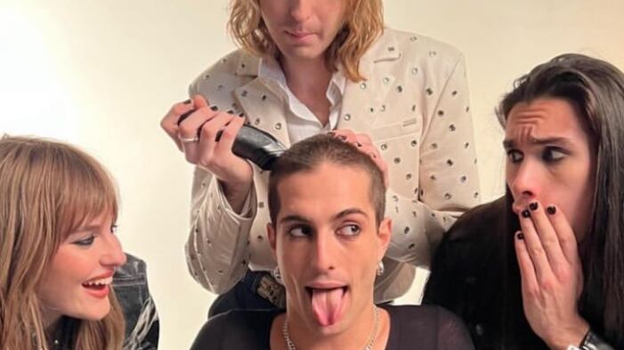 Damiano si rasa a zero: cosa c'è dietro al gesto che ha deluso le fan