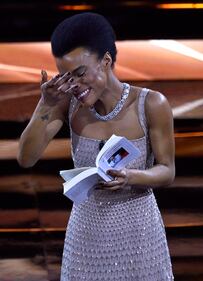 L'emozione di Lorena Cesarini sul palco dell'Ariston 9