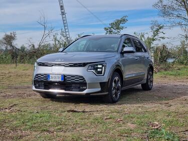Kia Niro EV 2024: guarda la gallery del crossover elettrico. Tanta autonomia e spazio a bordo 2