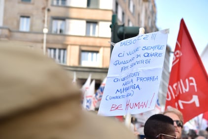 Sinistra in piazza contro Salvini e Orban 10