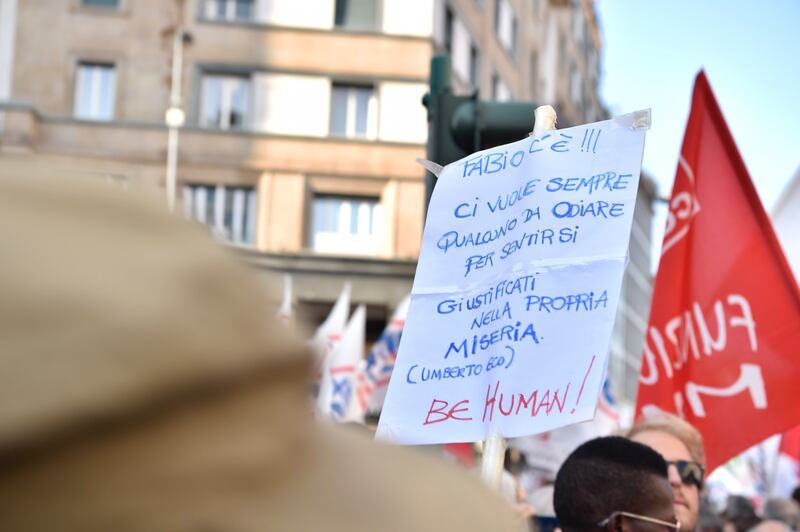 Sinistra in piazza contro Salvini e Orban 10