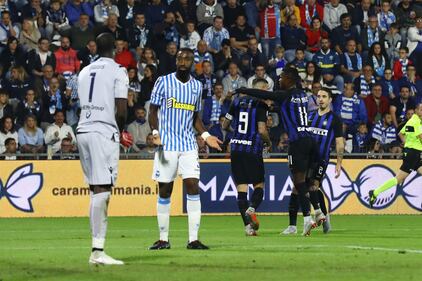L'Inter fa festa in casa delle Spal: le foto del trionfo dei nerazzurri 8