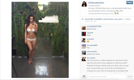 Kim Kardashian realizza un libro di selfie 9