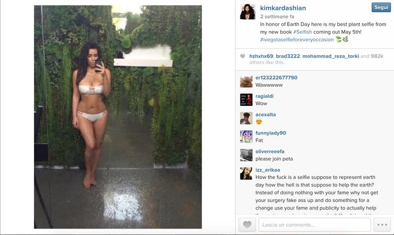 Kim Kardashian realizza un libro di selfie 9