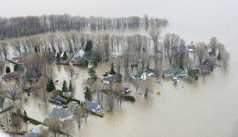 L'esercito canadese dispiegato contro l'alluvione in Quebec 16
