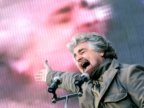 Grillo: "Vogliamo entrare nella stanza dei bottoni". E Casaleggio nomina i consulenti