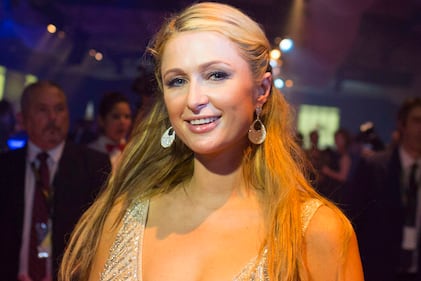 Paris Hilton, sexy e fetish nel nuovo video 25