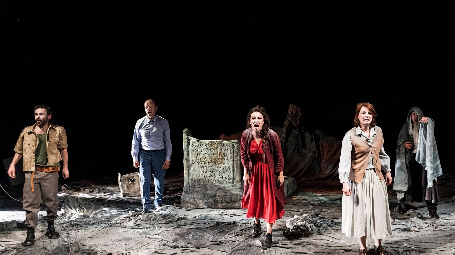 Il teatro epico dell'Elfo porta in scena la paura dei talebani