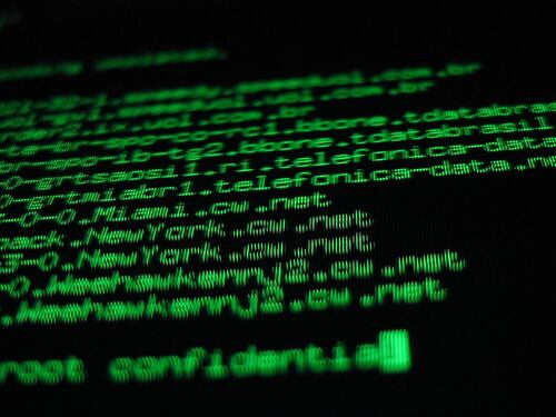 Stretta dell'Agcom sul download illegale