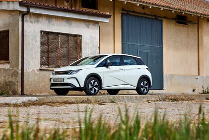 BYD Dolphin, guarda la gallery 10