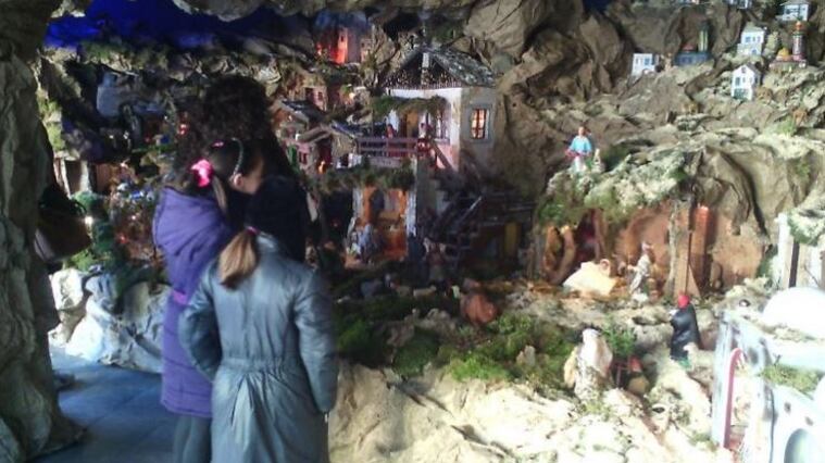L'ultima follia buonista: moschee e imam nel presepe