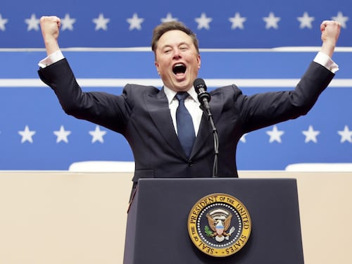 X Money, accordo tra Elon Musk e Visa: arrivano i servizi finanziari via social