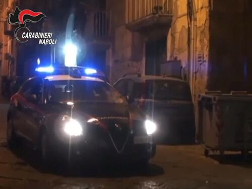 Oltre cento i clan di camorra napoletani, ma a comandare sono solo due cartelli