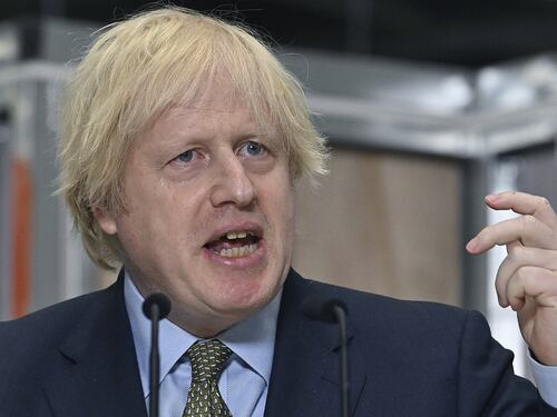 Johnson: "Lockdown generale? È deterrente nucleare, mai più"