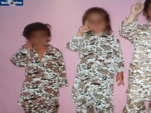 "Mamma Isis" arrestata ora è in Italia con i bimbi. "Non saranno jihadisti"