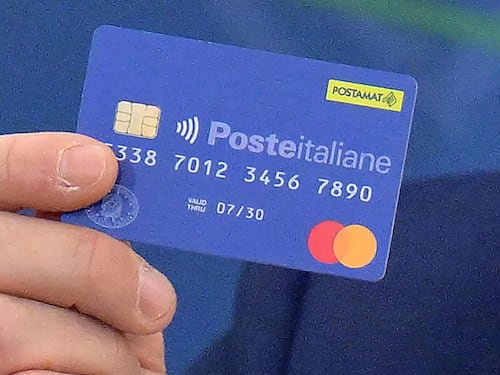 Bonus 2025 per famiglie a basso reddito: dalla Carta "Dedicata a te" agli sconti in bolletta, tutte le agevolazioni attive