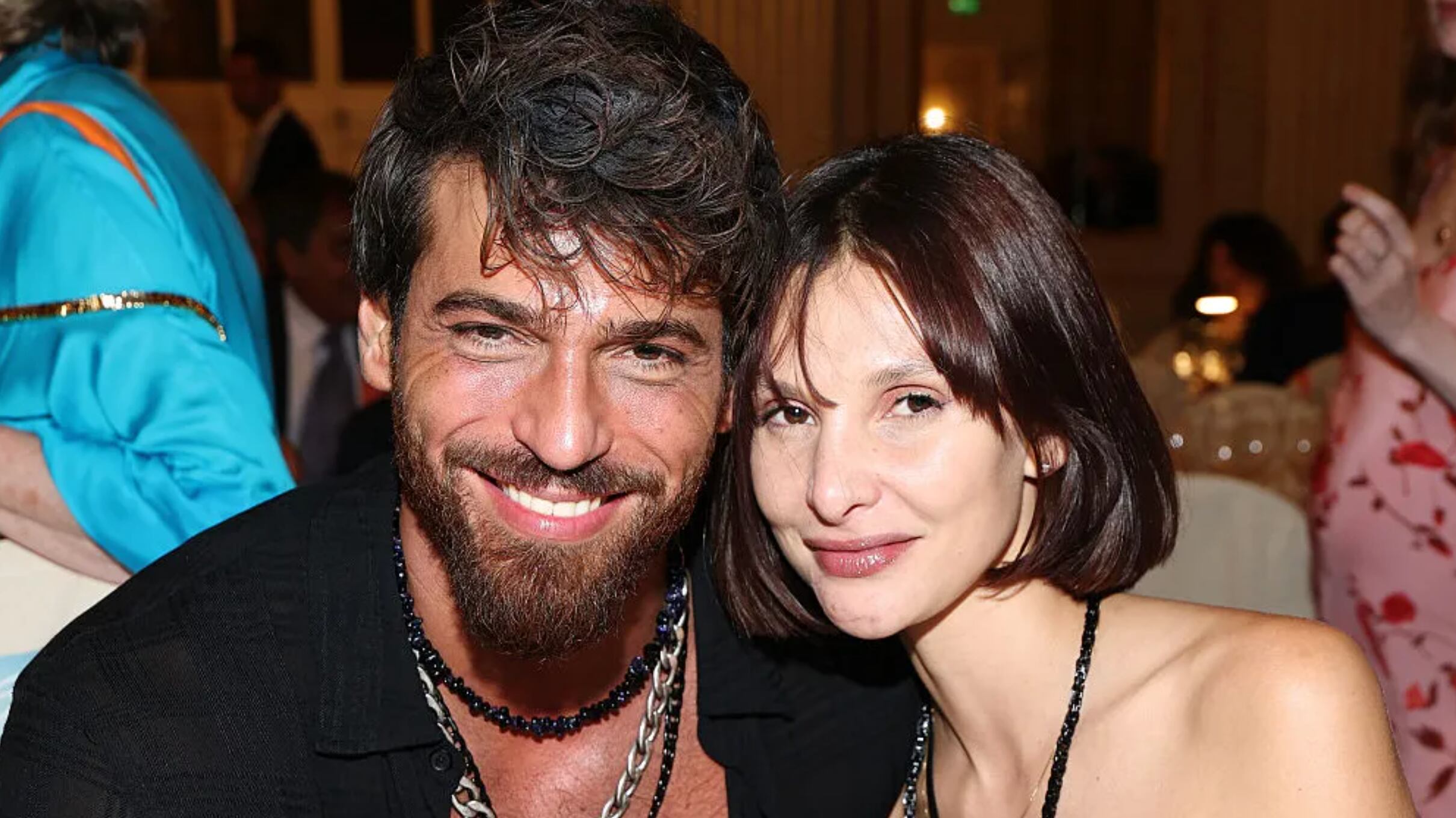 Can Yaman, "Adesso cerco il vero amore": è finita con Sara Blume