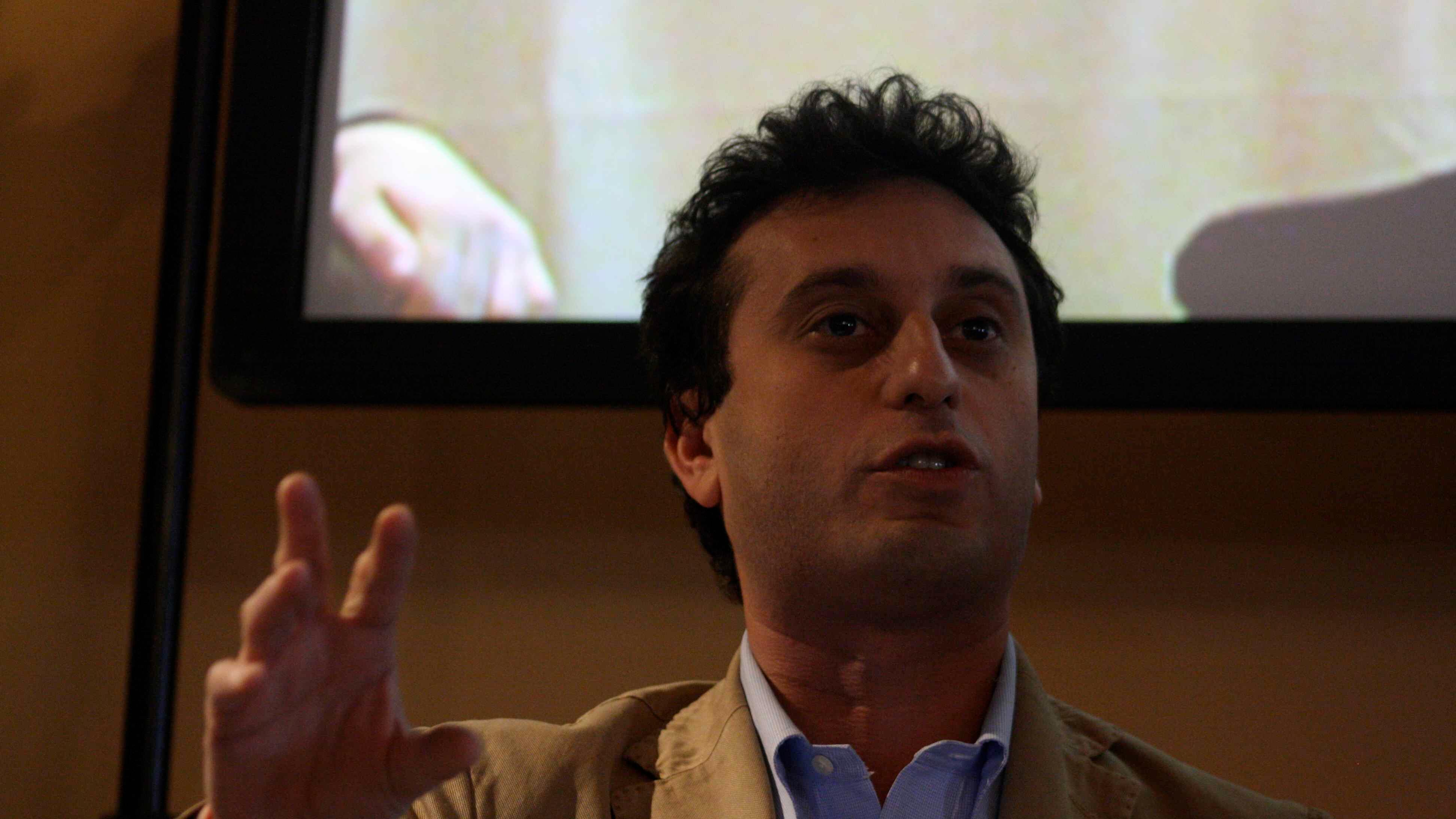 Parenzo contro Feltri: "Se parli o scrivi, rovini tutto"