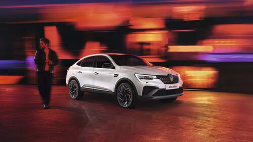 Nuova Renault Arkana 2023, guarda tutte le foto 10
