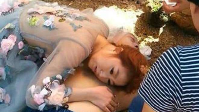 La sposa più bella: ferma il suo matrimonio per salvare un uomo da un infarto