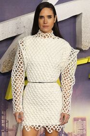 Jennifer Connelly: red carpert londinese per la prima di "Alita" 5