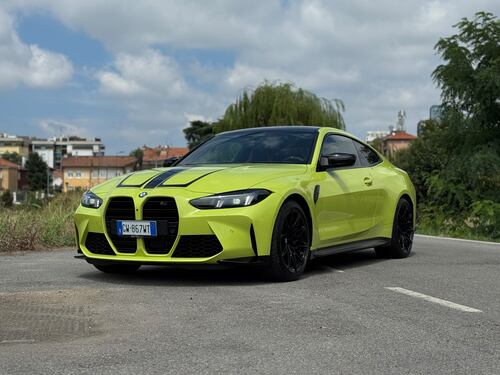 BMW M4 Competition xDrive: più potenza e più divertimento con la trazione integrale