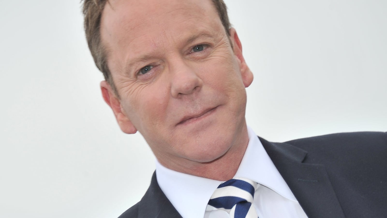 Il fuggitivo Kiefer Sutherland nella serie tv reboot del film