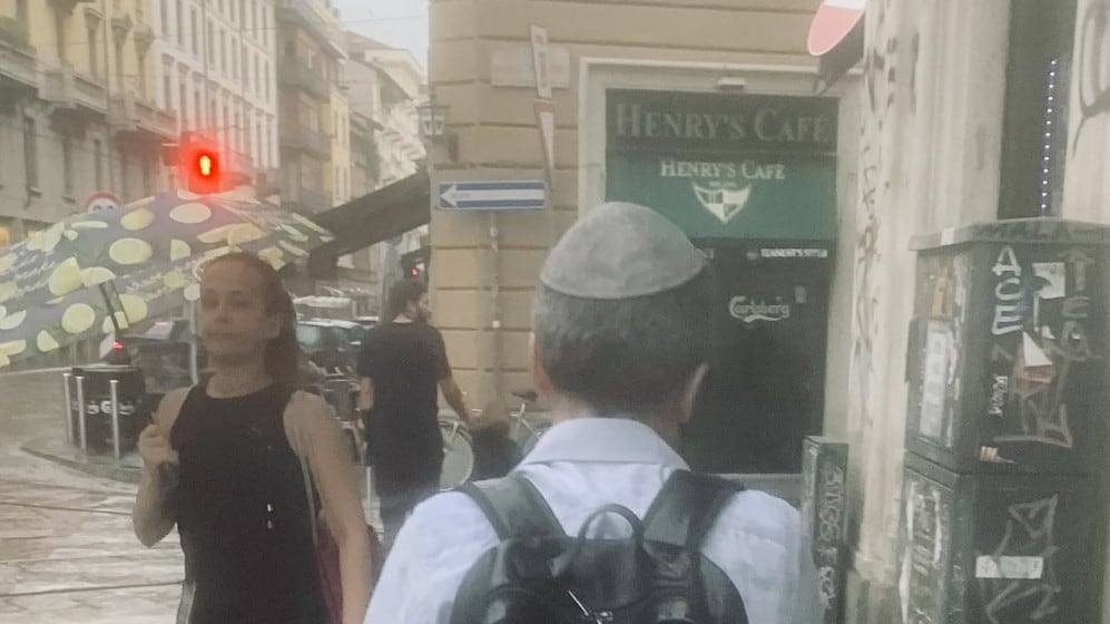 "Non indossate la kippah". Il consiglio obbligato della Comunità ebraica