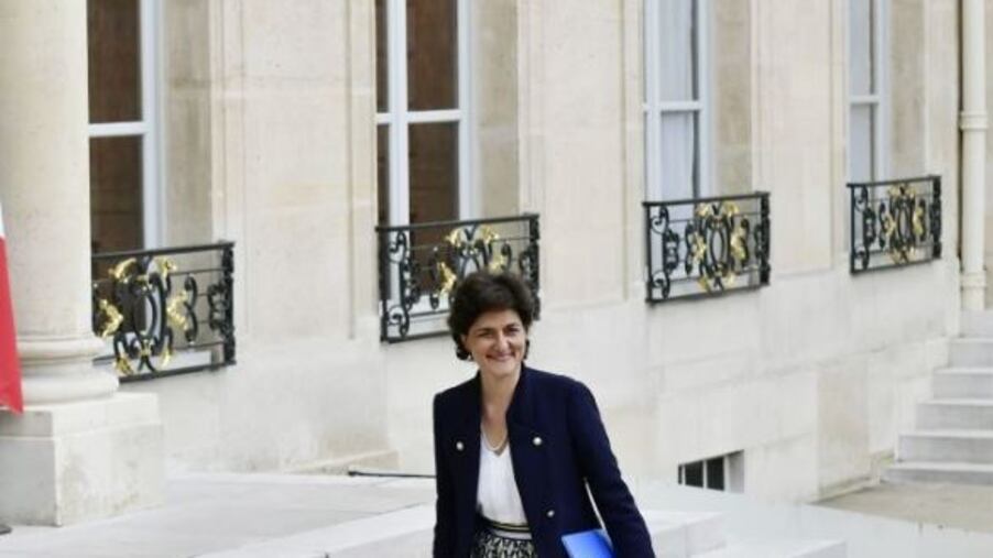 Anche in Francia una donna alla Difesa: mezza Europa dipinge di rosa i suoi cannoni