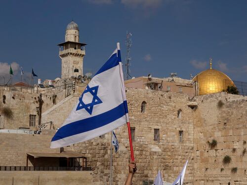 Israele vuole "abbassare il volume" ai muezzin delle moschee