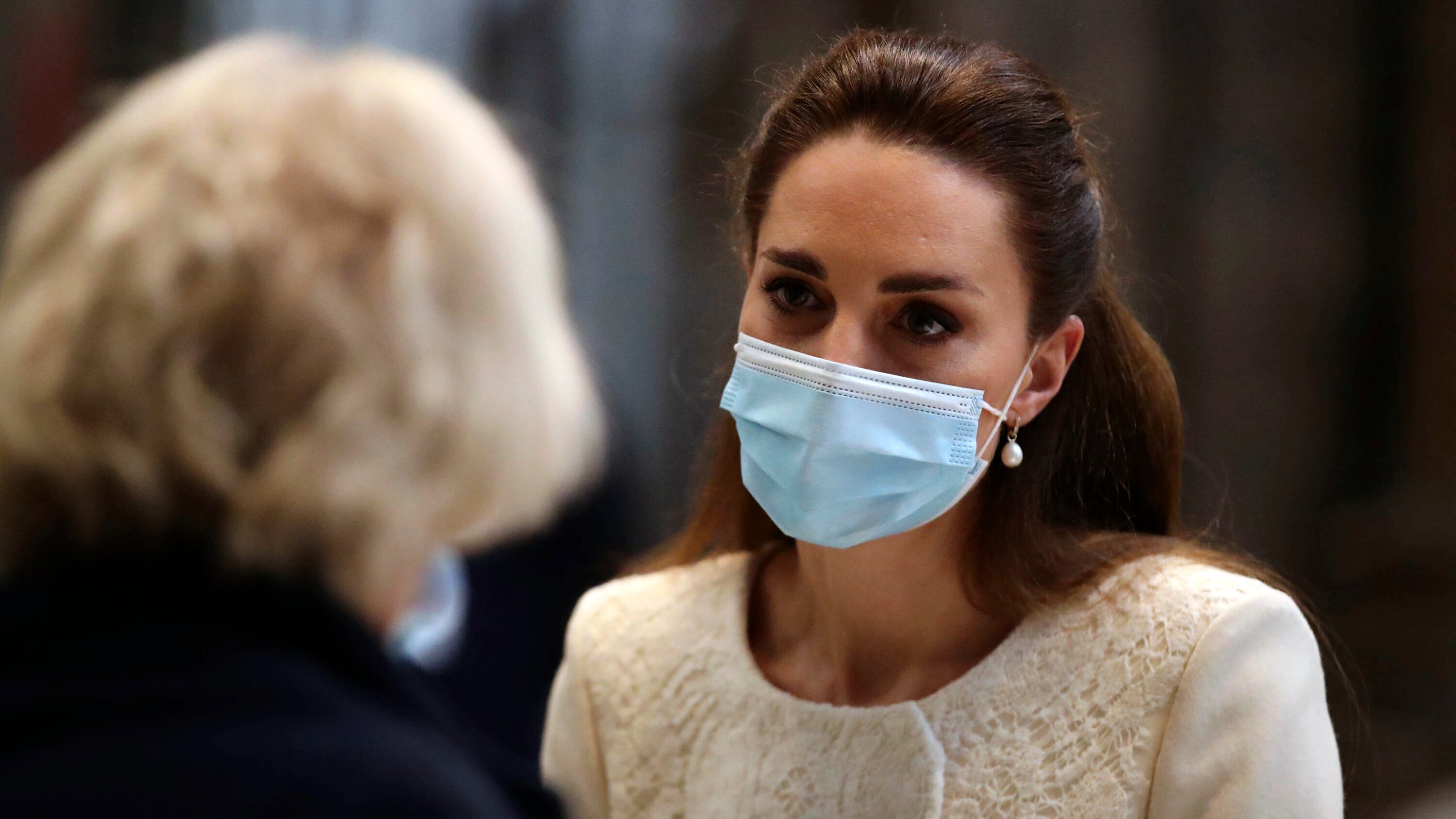 "Ha gettato un'ombra su di me". Perché Kate non perdonerà mai Meghan