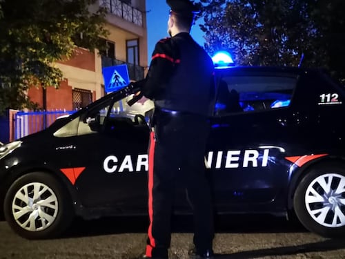 "Voglio un figlio maschio". Marito-padrone pesta e stupra la moglie: choc a Sabaudia