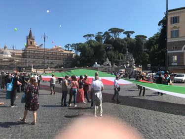 Il centrodestra unito in piazza per il 2 giugno 3