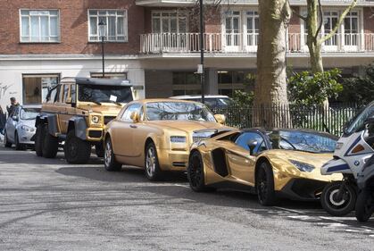 Londra, miliardario saudita con auto dorate al seguito 15