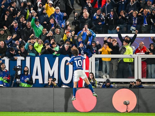 Como, roba da Paz! United dominato e top 24 più vicina