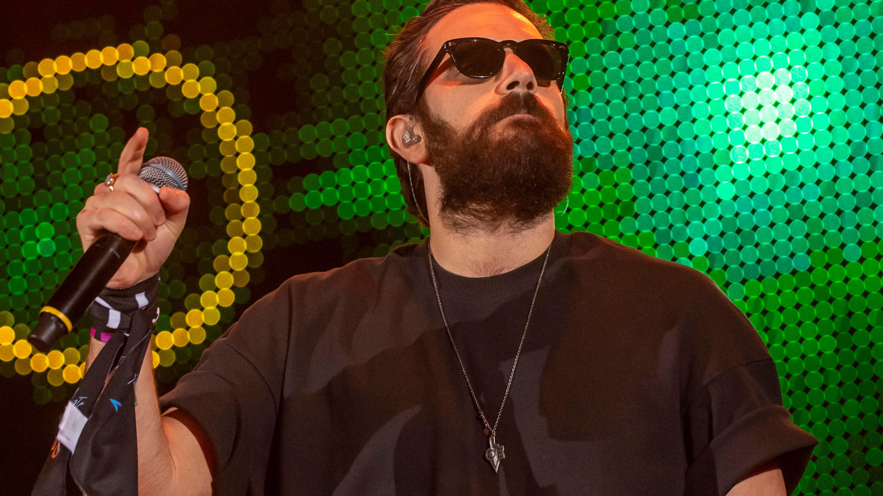 Tommaso Paradiso torna sull'uscita dal gruppo: "Non potevamo più andare avanti"