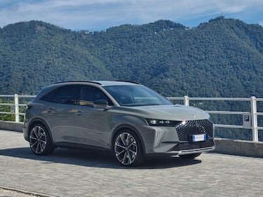 DS 7 E-Tense 4x4, da Milano a Cernobbio: guarda la gallery 5