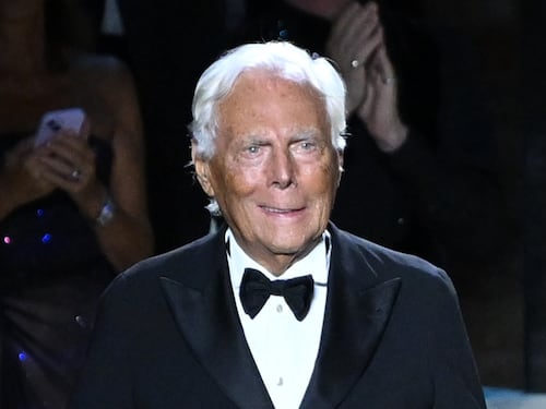 La successione, le fusioni e la quotazione in Borsa. Giorgio Armani: "Non escludo nulla"