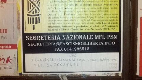 "È tornato il partito fascista". Polemica per il manifesto