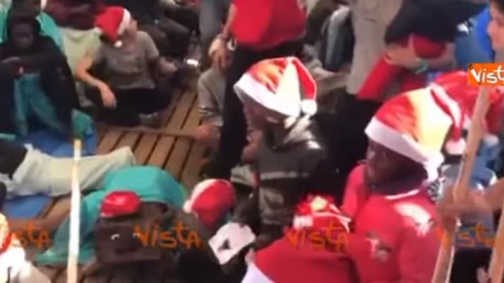 Migranti, i gesuiti: "Ingiustificabile chiusura dei porti"