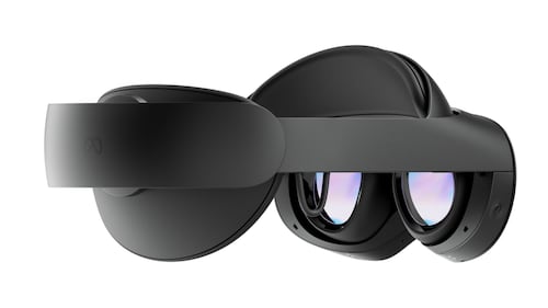 Meta Quest Pro, il visore per la realtà virtuale  1