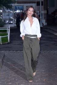 Emily Ratajkowski, nuda a Marrakesh 23