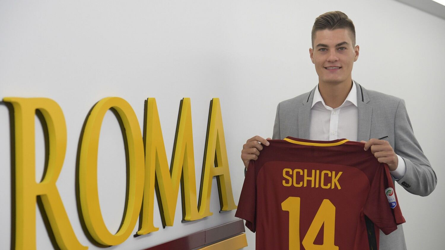 Schick pensa già al futuro: "Sogno Real, United e Barcellona"