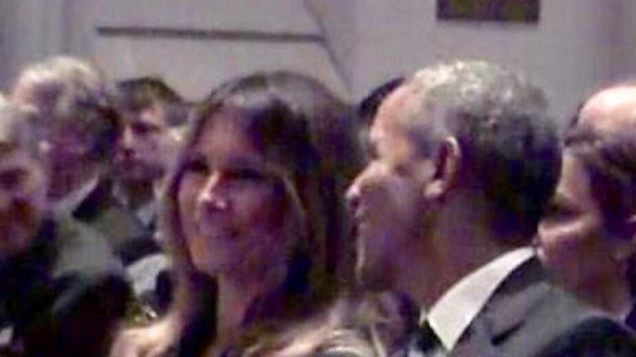 Al funerale di Barbara Bush, la first lady Melania Trump ride con Obama
