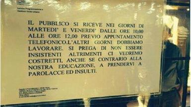 "Non entrate o vi insultiamo" Ecco la Roma targata Marino