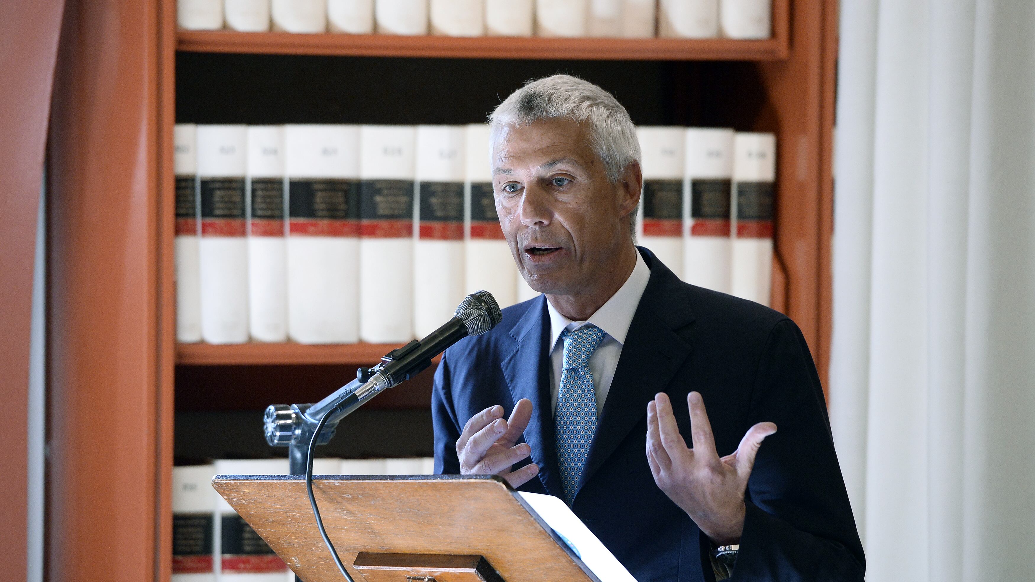 Intelligence, Rizzi nuovo capo del Dis