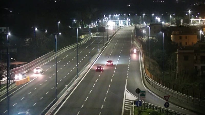 Scooter contromano in tangenziale, i fotogrammi 8
