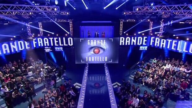 Tv, torna il Grande Fratello: casting iniziati e mistero sulla futura conduttrice del reality