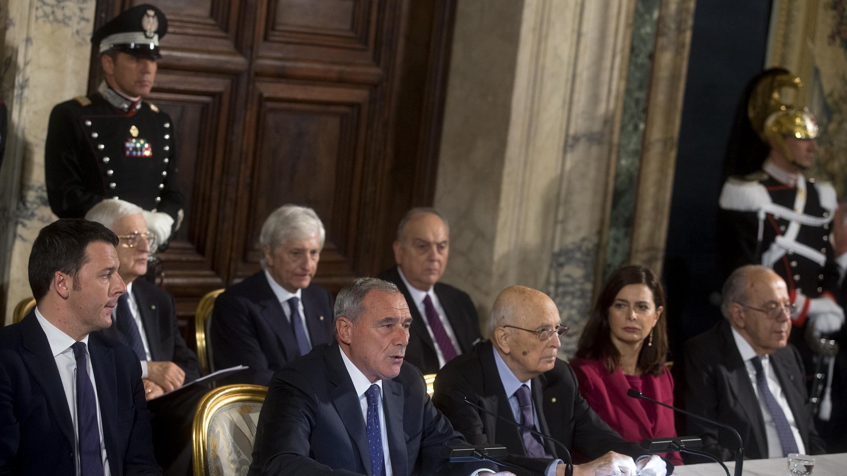 Napolitano svicola dai problemi