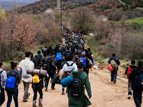 Migranti, fototrappole al confine per "catturare" gli irregolari